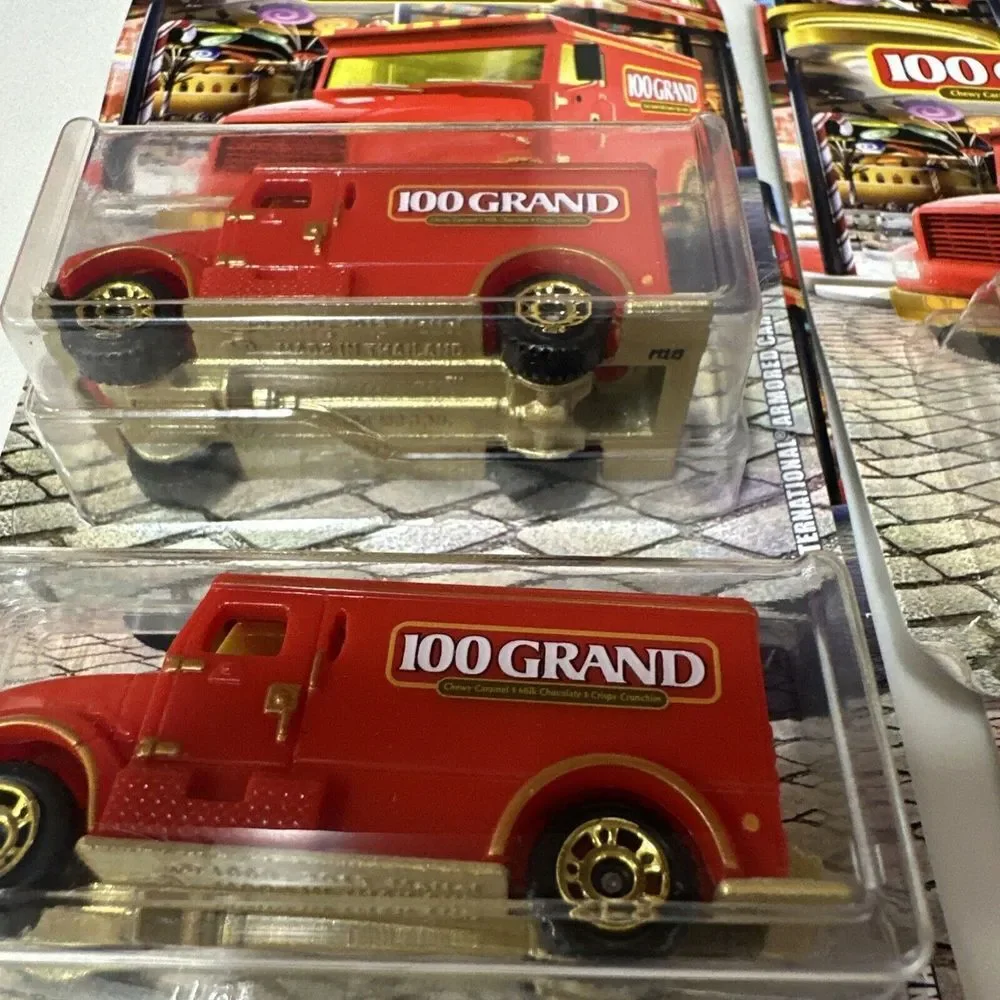 Matchbox 100 Grand‎ candy bar International Armored truck 1:64 Scale Red 4 NIb